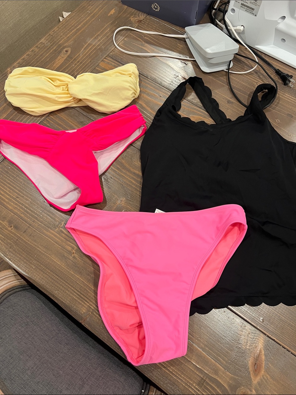 Women’s Assorted swim bundle